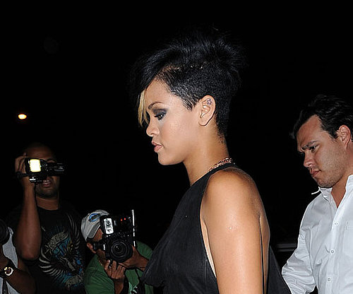 Rihanna's Blond-Streaked Bangs Rihanna's Blond-Streaked Bangs