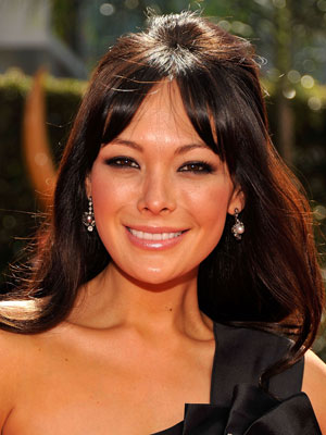 Photo of Lindsay Price at 2009 Primetime Emmy Awards