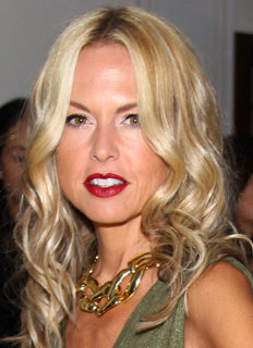 Rachel Zoe Tweets About Her New Nail Polish Obsession...and More! 