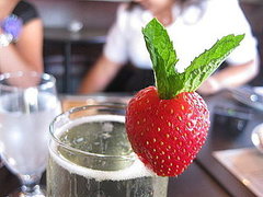 Party Fabulous: Simple Strawberry-Mint Glass Garnish