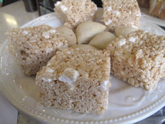 Marshmallow Dream Bar