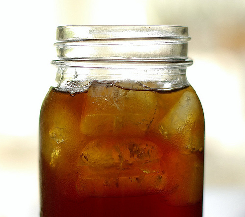 Serve drinks in mason jars. Serve drinks in mason jars.