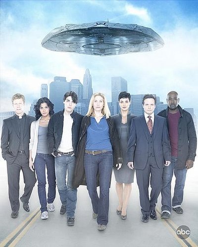 ABC Splits Up the Debut For V: Brilliant or Baffling?