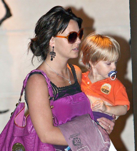 Photos of Britney Spears, Jayden James, Sean Preston in Paris Photos of Britney Spears, Jayden James, Sean Preston in Paris