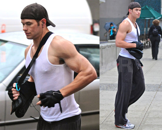 Photos of a Sleeveless Kellan Lutz Running in Vancouver Photos of a Sleeveless Kellan Lutz Running in Vancouver