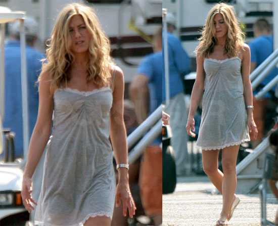 Photos of Jennifer Aniston on Set 