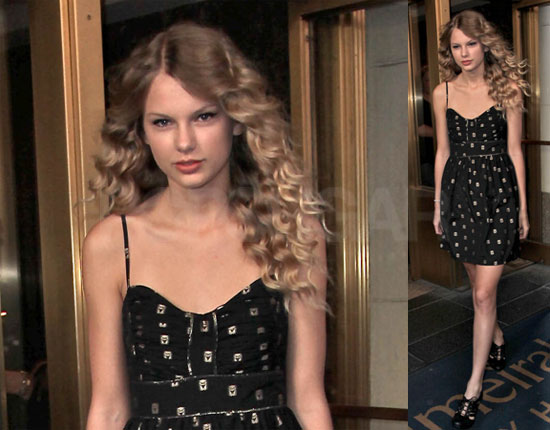 Photos of Taylor Swift Leaving Hotel