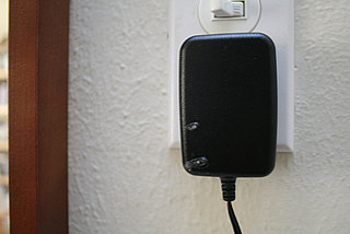 Cell Phone Makers Agree to Standard Cell Phone Chargers in Europe