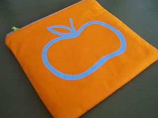Apple For Apples: Fruity and Fitting Apple Gadget Cases