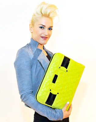 Gwen Stefani Shows Off New L.A.M.B. Line and Laptop Sleeve at NYC's Fashion's Night Out on 9/10/09