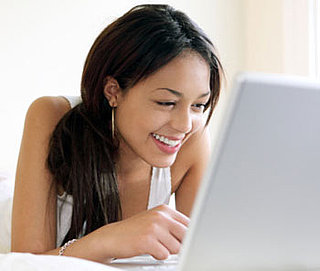 Facebook Edging Out Email as a Way To Keep In Contact With Friends and Family