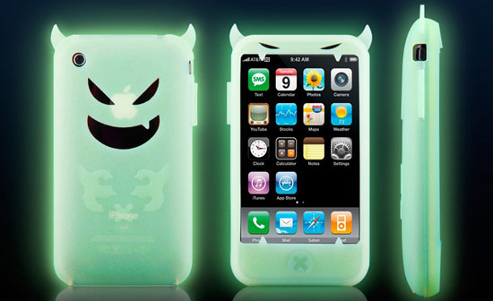 Photos of the Glow-in-the-Dark Demon iPhone Case