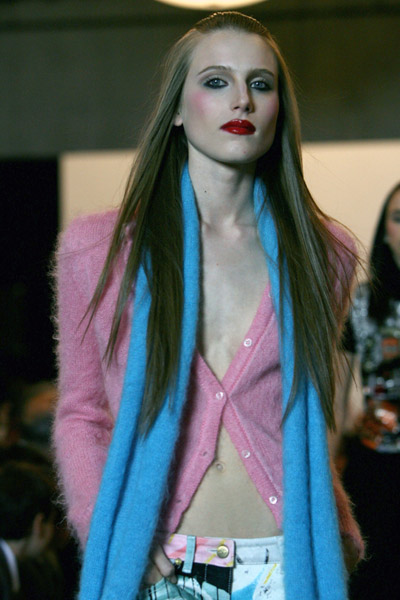 Fab Face: Dree Hemingway Fab Face: Dree Hemingway