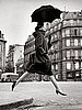 Will Allowing Sunday Shopping in France Make a Big Difference? 