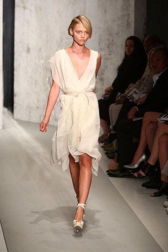2010 Spring New York Fashion Week: Donna Karan Gallery 2010 Spring New York Fashion Week: Donna Karan Gallery