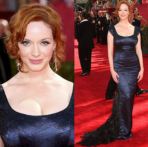 Photo of Christina Hendricks on the Emmy Awards Red Carpet 2009-09-20 16:44:06