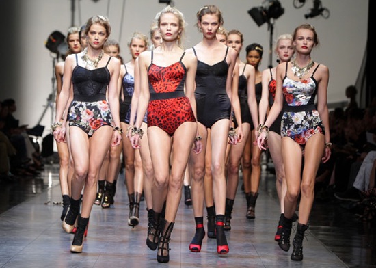 2010 Spring Milan Fashion Week: Dolce & Gabbana 2010 Spring Milan Fashion Week: Dolce & Gabbana