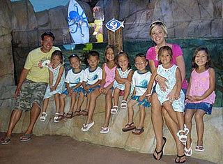 Jon and Kate Plus 8 Ask For Privacy During Divorce