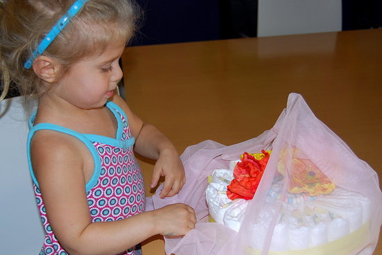 Katie Opens Her Cake