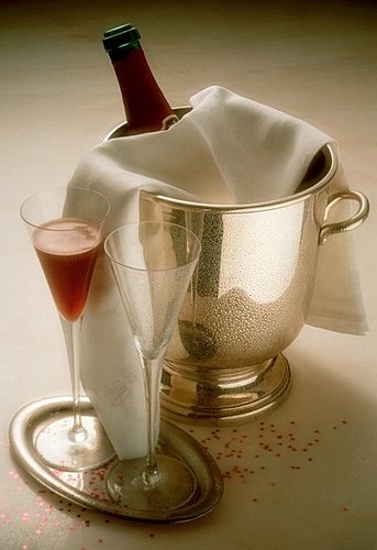 Break Out the Bubbly: Toast Baby With These Four Champagne Cocktails! 