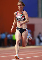 5 Reasons to Run on a Track 5 Reasons to Run on a Track