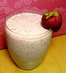 Snack Attack: Almond Berry Banana Yogurt Smoothie Snack Attack: Almond Berry Banana Yogurt Smoothie