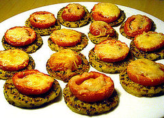 Healthy Recipe:  Pizza Quinoa Polenta