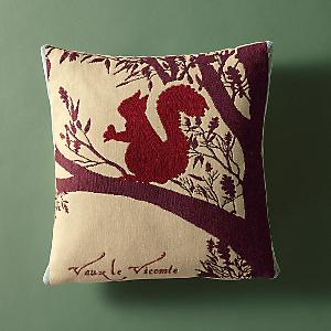 Roundup: Pillows to Fall For