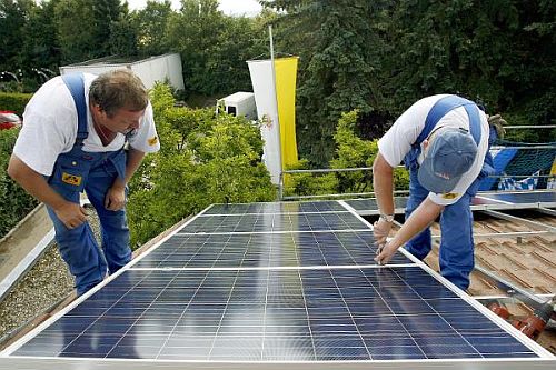 Casa Verde: Pope Benedict Goes Solar