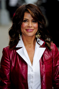 Roundup Of The Latest Entertainment News Stories — Paul Abdul Confirmed on Twitter She Is leaving American Idol