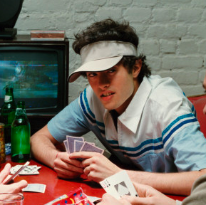 Grab Bag: 12 Signs You're Dating a Loser