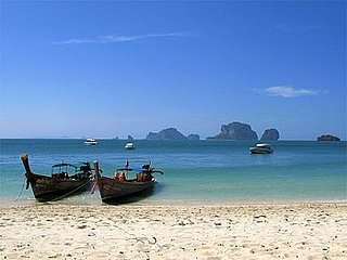 Would You Go on Vacation With a New Love Interest? 