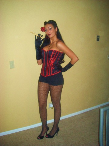  Girl Halloween Costumes on This Is My Pin Up Girl Costume From Halloween Last Year It S Easy To