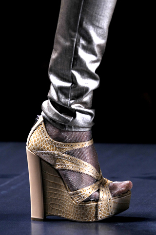 Christian Dior spring 2010
Christian Dior spring 2010