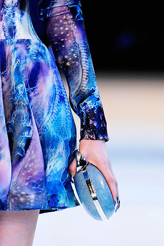 Alexander McQueen spring 2010
Alexander McQueen spring 2010