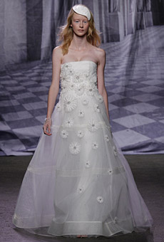 Monique Lhuillier Bridal Fall 2010 Monique Lhuillier Bridal Fall 2010
