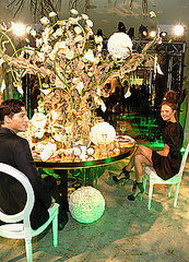 Louis Vuitton Recruits Maggie Gyllenhaal to Launch 2010 Cruise in NYC