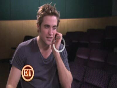 Robert Pattinson on His Role in New Moon