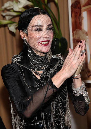 Daphne Guinness Trades in Skunk-Striped Hair for All Black, Swims in Pool Clothed for Art Basel Performance Piece Daphne Guinness Trades in Skunk-Striped Hair for All Black, Swims in Pool Clothed for Art Basel Performance Piece