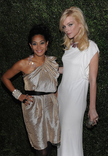 Monique Pean, Jessica Stam
Monique Pean, Jessica Stam