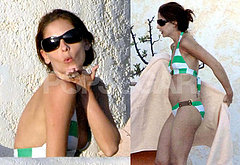 Is She or Isn't She: Sarah Michelle Gellar Edition