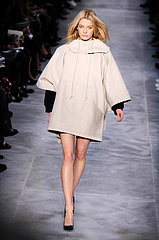 Paris Fashion Week, Fall 2007: Stella McCartney Paris Fashion Week, Fall 2007: Stella McCartney