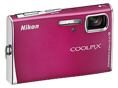 Nikon's Coolpix Cam Now Comes With Wi-Fi