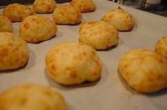 Pão de Queijo (Brazilian Cheese Bread)