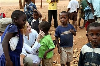 Sugar Bits - Madonna's Adoption Still Really Confusing