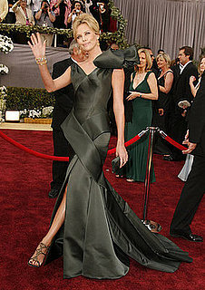 Guess Who Designed Charlize's Dramatic Green Bowed Gown at the Oscars in 2006? 