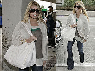 Jessica Simpson Has Her Pre V-Day Smile On