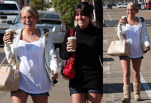 New Photos of Pregnant Jamie Lynn Spears in Kentwood
