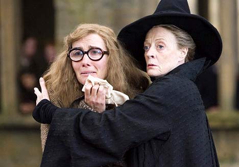 Dame Maggie Smith is battling cancer
