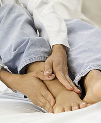 5 Things You Can Do to Treat Your Achy Feet 5 Things You Can Do to Treat Your Achy Feet
